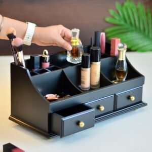 makeup organizer
